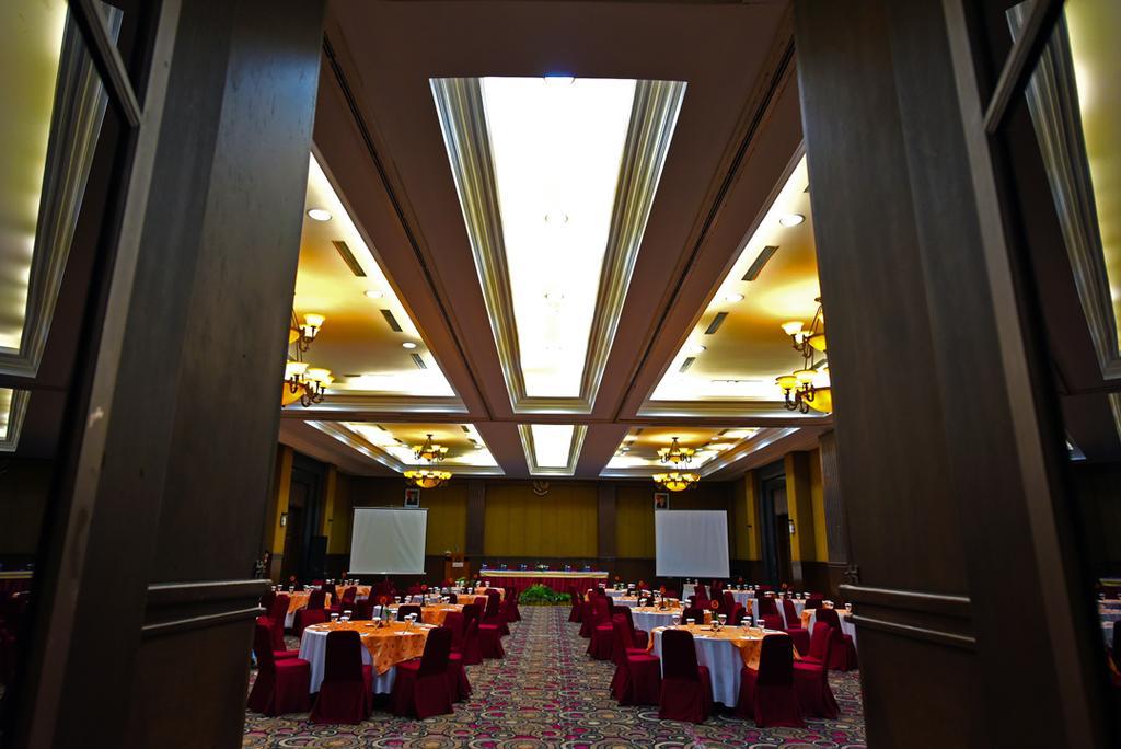 Semesta Heritage Hotel & Convention 三宝垄 外观 照片