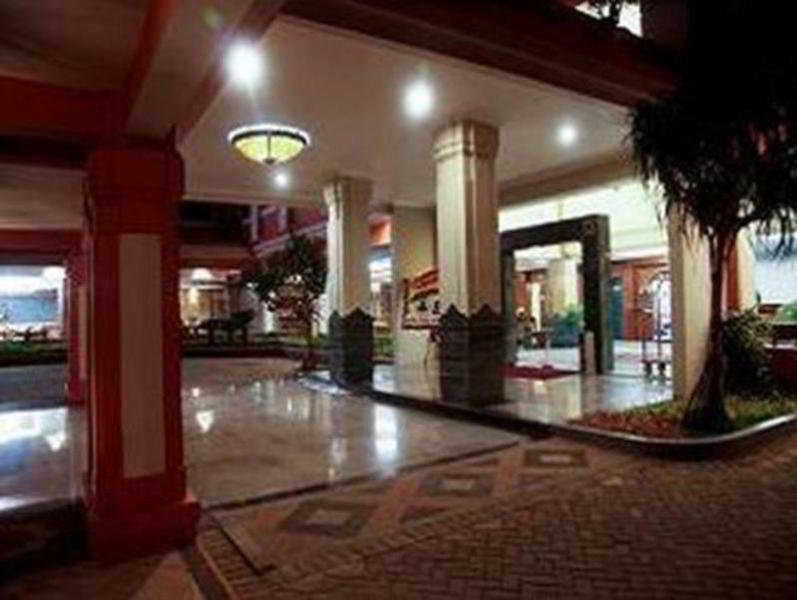 Semesta Heritage Hotel & Convention 三宝垄 外观 照片